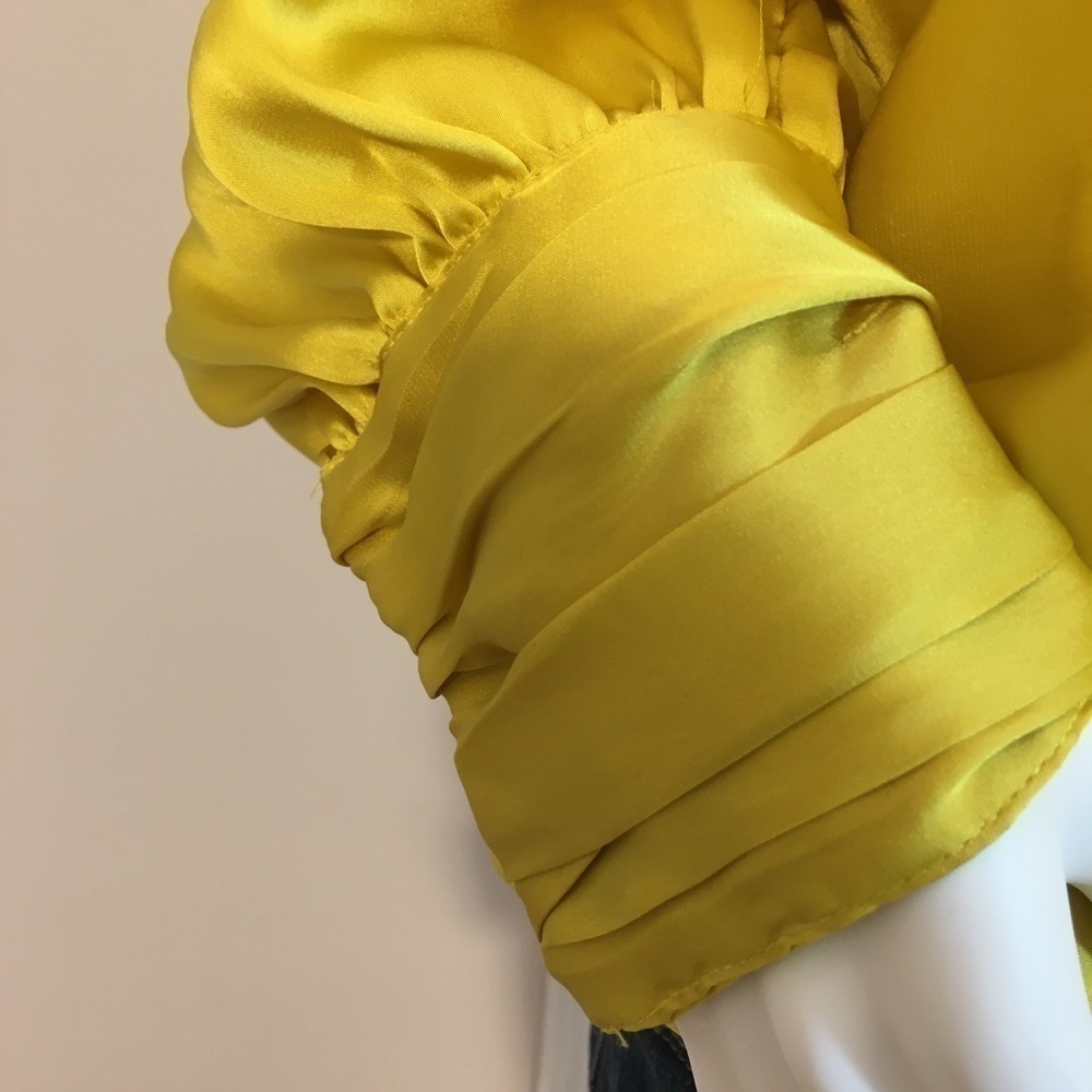Selena & Maria Sequins Mustard Yellow Long Puff Button Sleeves Blouse Size M - Picture 7 of 16